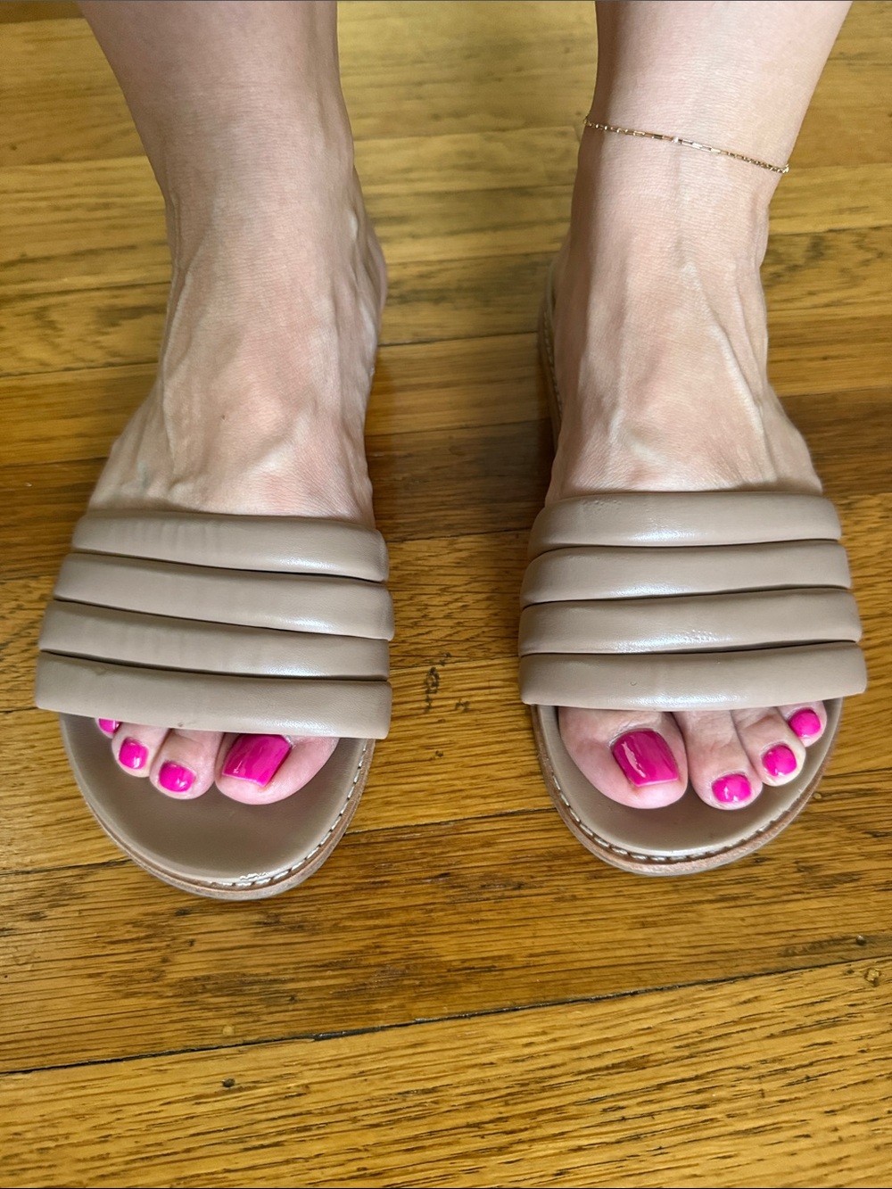 Steve Madden Women's Tan Padded Slide Sandals